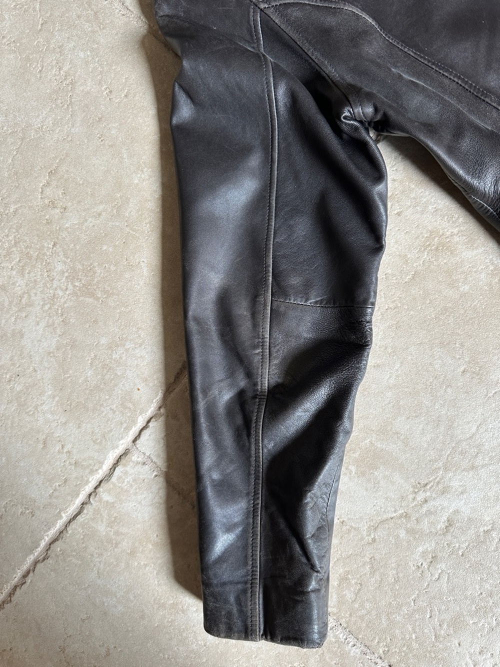 Liz Claiborne Classic Black Leather Jacket - Picture 7 of 16